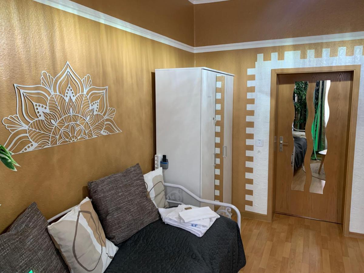 Best-Preis Fewo Rathausblick 2 - Zentrale Lage In Wittenberge - 2 Personen - Einzelzimmer - Vollausstattung - Wlan / Prime & Self-Check-In Buitenkant foto