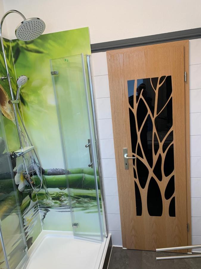 Best-Preis Fewo Rathausblick 2 - Zentrale Lage In Wittenberge - 2 Personen - Einzelzimmer - Vollausstattung - Wlan / Prime & Self-Check-In Buitenkant foto