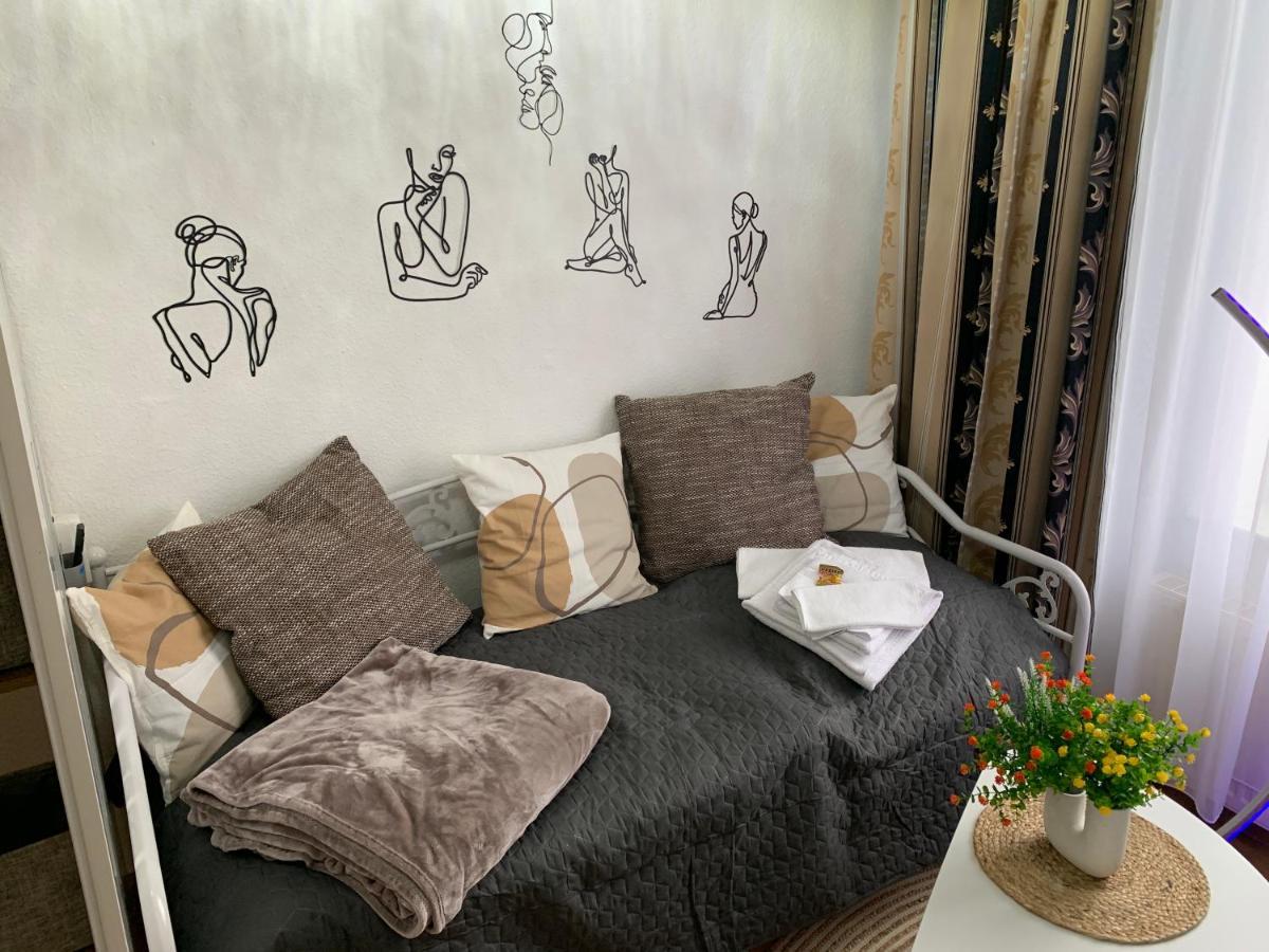 Best-Preis Fewo Rathausblick 2 - Zentrale Lage In Wittenberge - 2 Personen - Einzelzimmer - Vollausstattung - Wlan / Prime & Self-Check-In Buitenkant foto